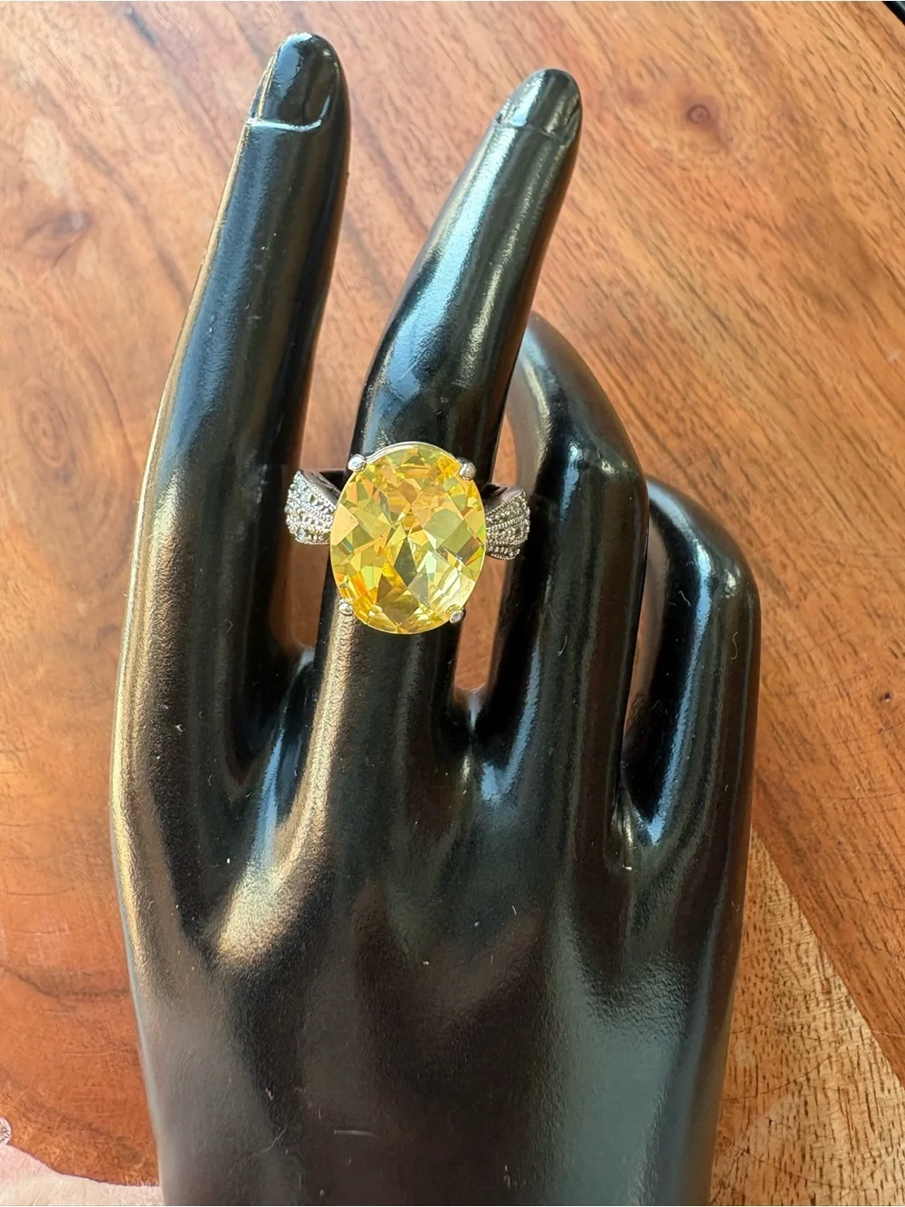 Yellow Oval Gemstone Cocktail Ring - Size 7.5